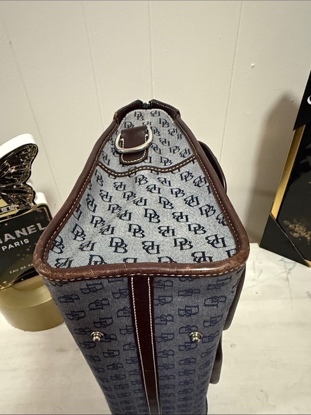 Dooney & Bourke Brown Leather Patterned Dual-Pocket Satchel with Top Handles - Picture 4 of 12